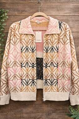 NWT Fate Women's Geo Mixed Print Collared Cardigan Sweater